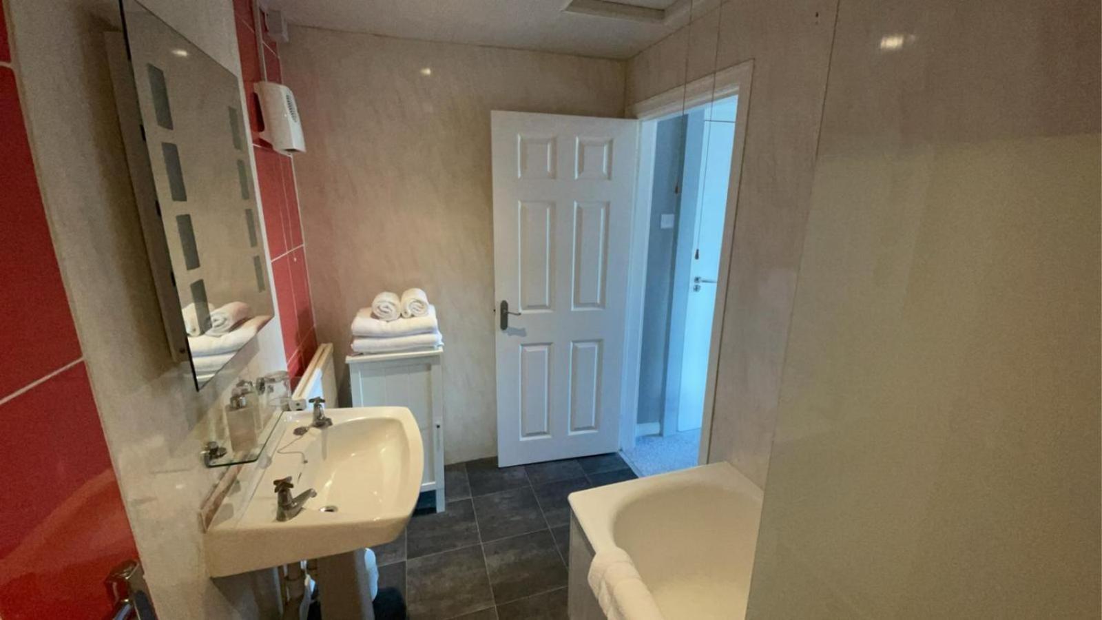 Virginia House, Ulverston Kamer foto